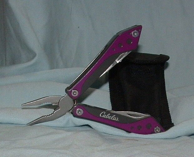Cabelas SS Multi-Tool, --Pre Owned
