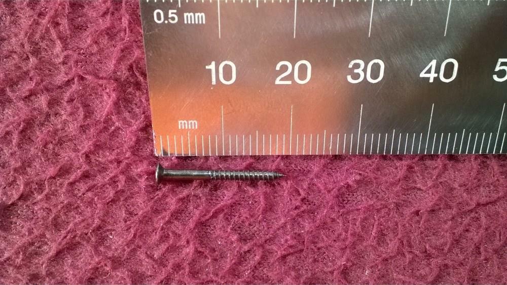 # PHILLIPS SCREWS - 250 - LONG 18mm - NIP