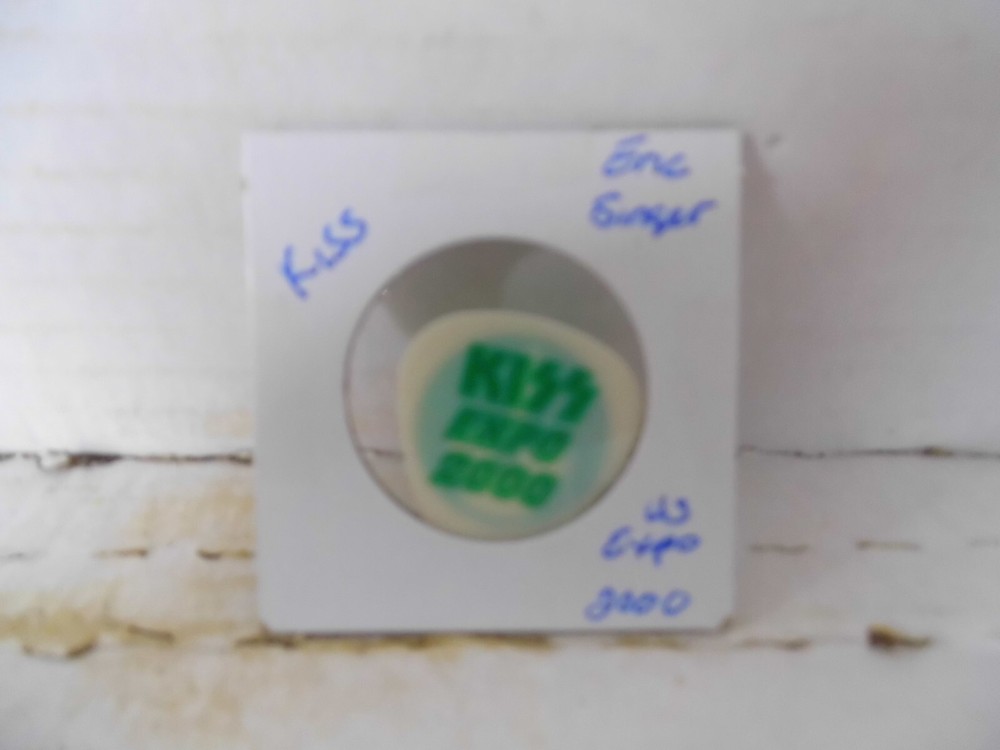 KISS "ERIC SINGER" 2000 GUITAR PICK~READ DESCRIPTION #15~7