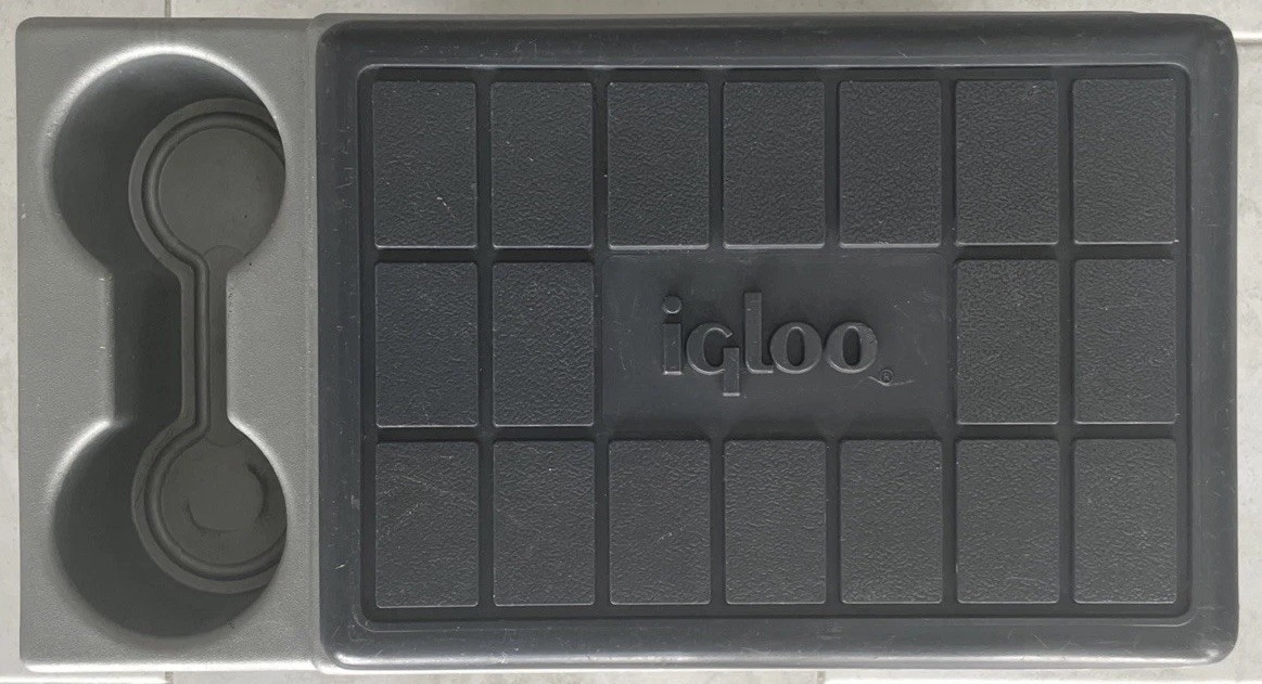 VINTAGE IGLOO LITTLE KOOL REST CAR/TRUCK COOLER FOR ICE CHEST DRINK HOLDER