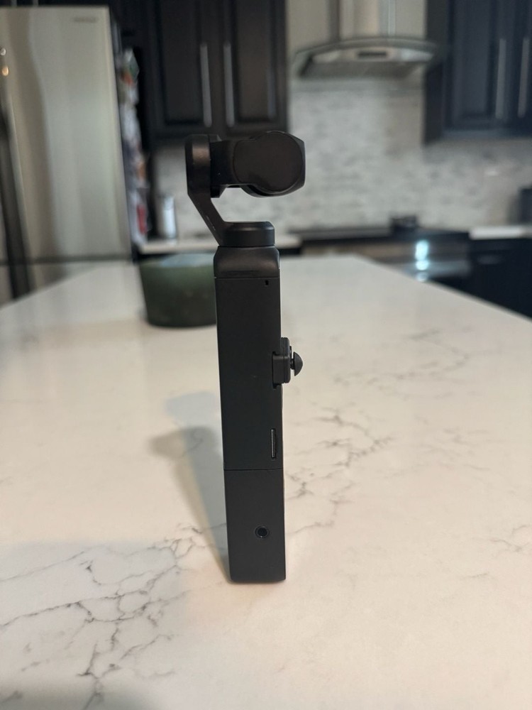 DJI Pocket 2 Handheld 3-Axis Gimbal Stabilizer with 4K Camera