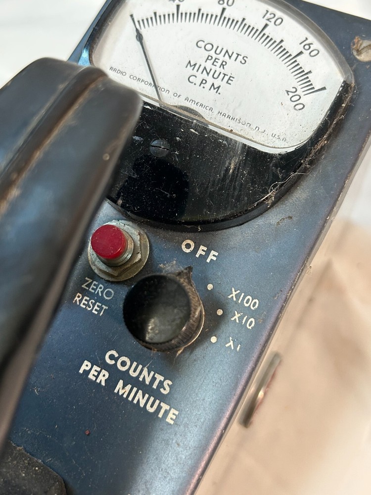 Rare 1950’s RCA Geiger Counter
