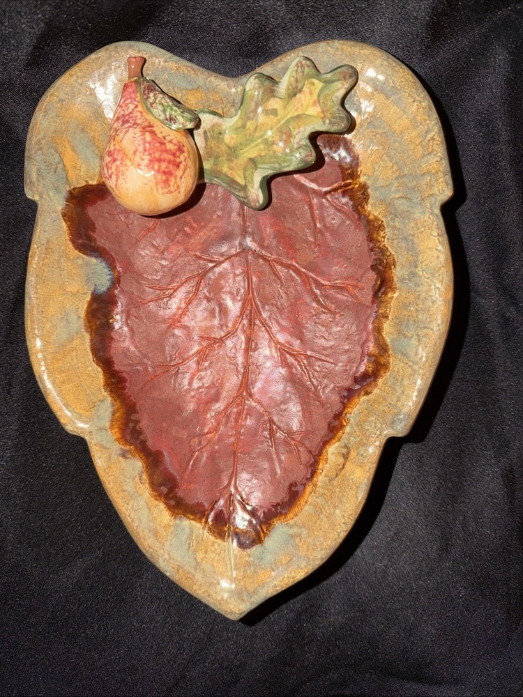 Leaf Shaped Pottery Dish with Pear