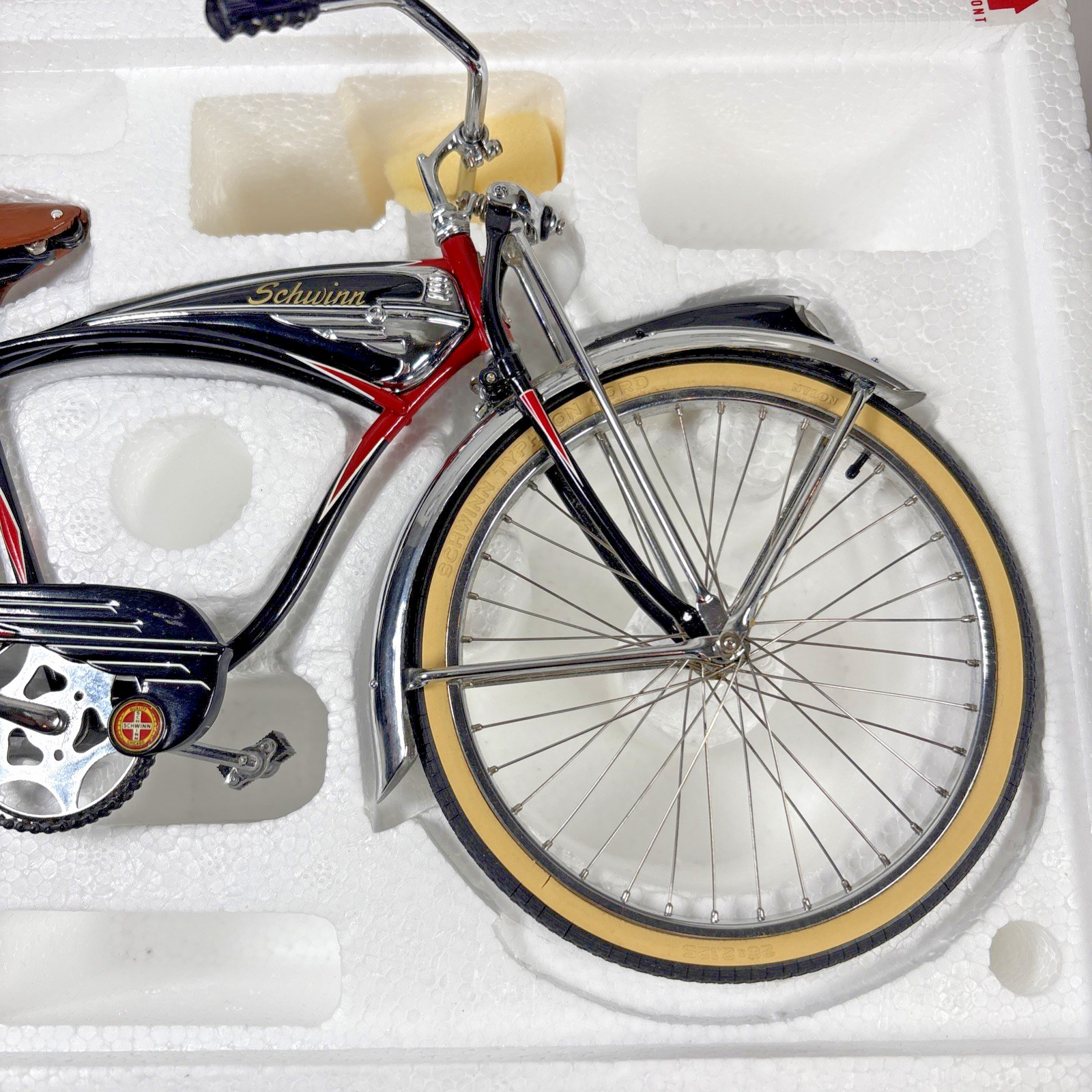 Danbury Mint Schwinn Black Phantom 1:6 Scale Die Cast Model Bicycle COA & BOX