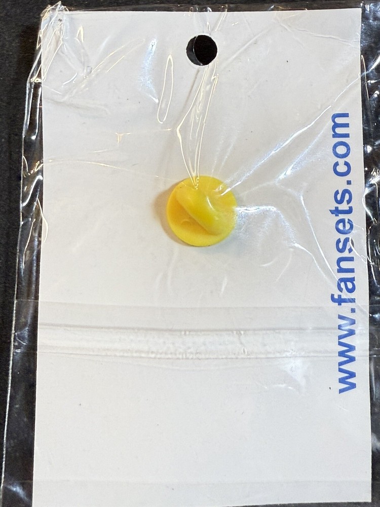 DC Comics Fansets The Flash Pin SDCC Exclusive