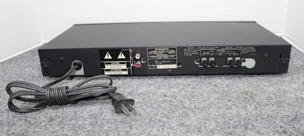 PIONEER TUNER MODEL TX-960