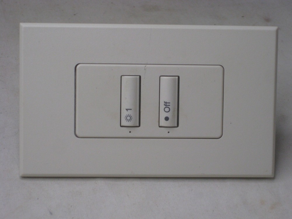 1x LUTRON SO-2BI-WH-EGN wallstation switch 2 button faceplate control unit