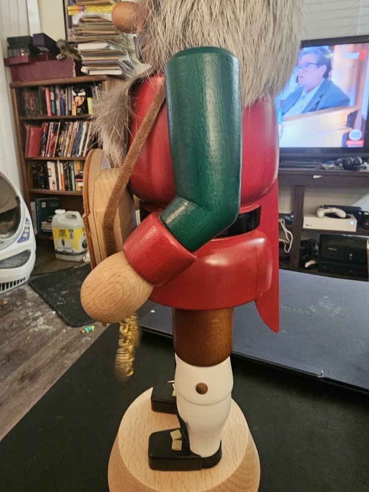 Straco GMBH Town Crier Nutcracker Rare Made in Germany- Missing Staff