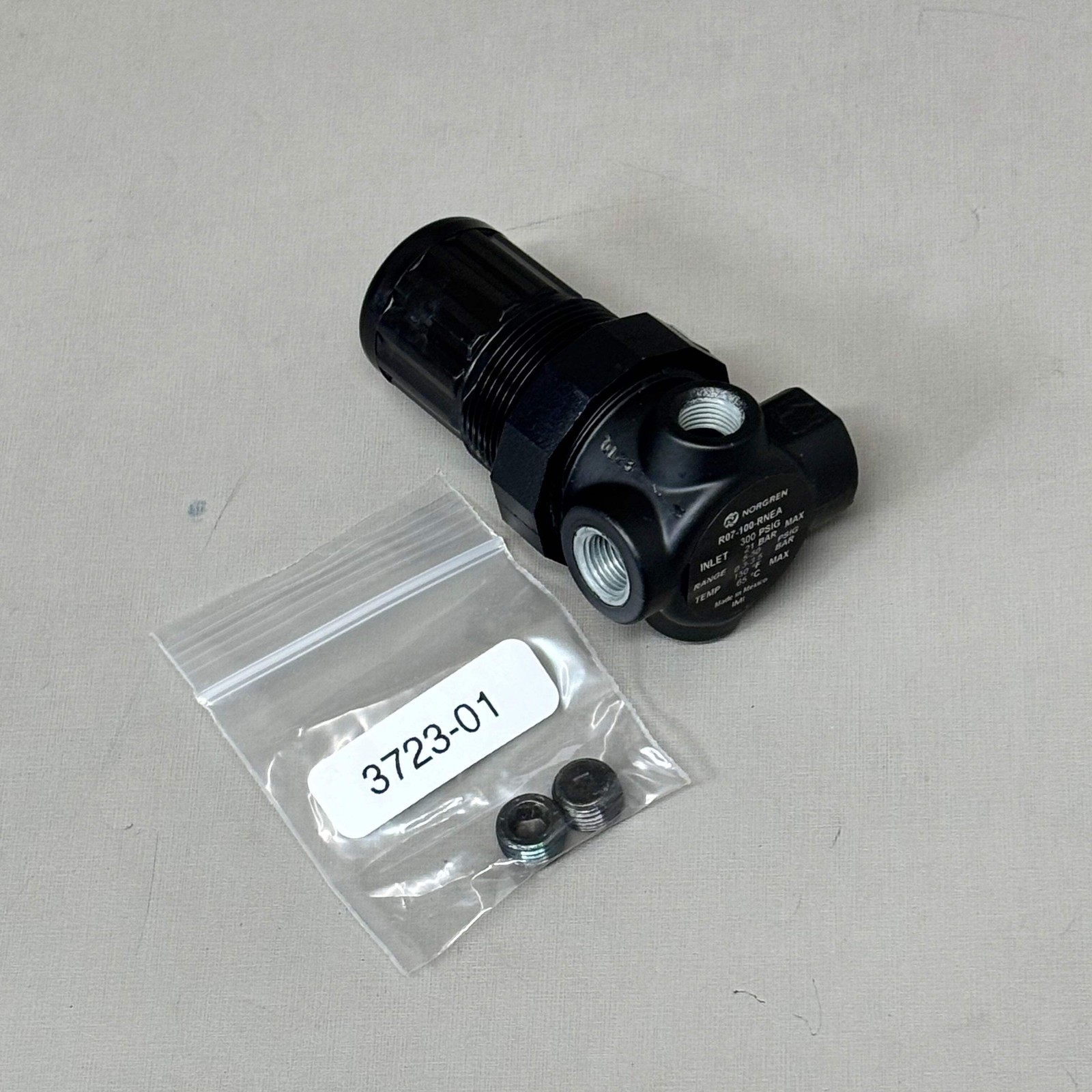 NORGREN Compressed Air Regulator 1/8" NPT 300 Max Psi Miniature R07-100-RNEA