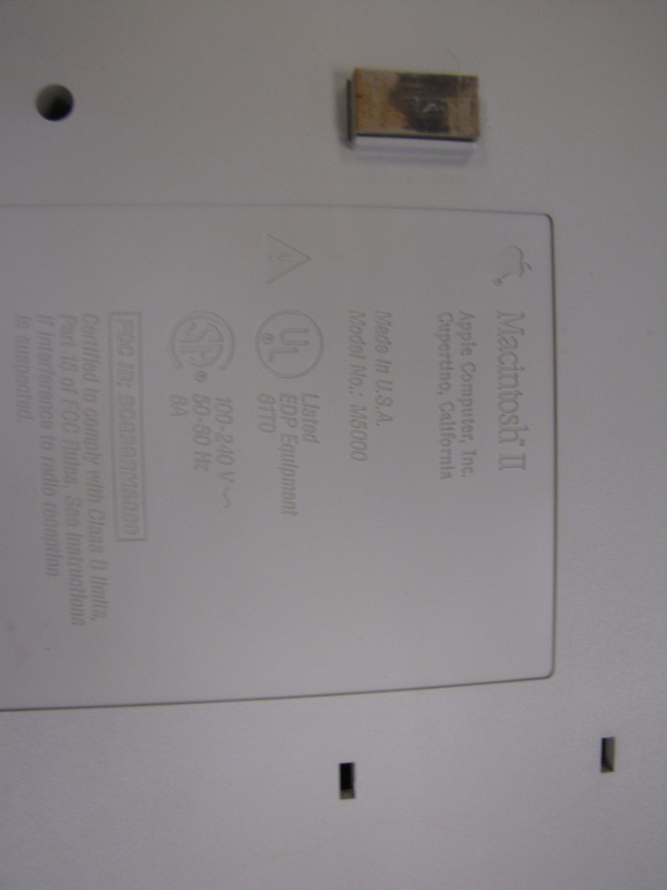 Vintage Apple Macintosh II M5000 Empty Case Only - HB15