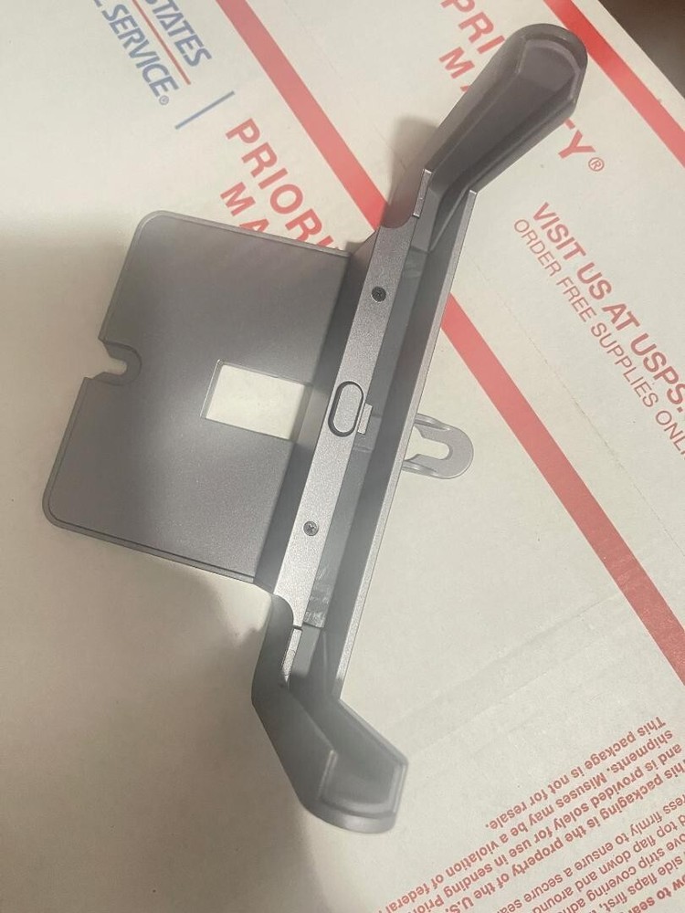 Yealink MTouch II Touch Panel Mounting Bracket(B3)