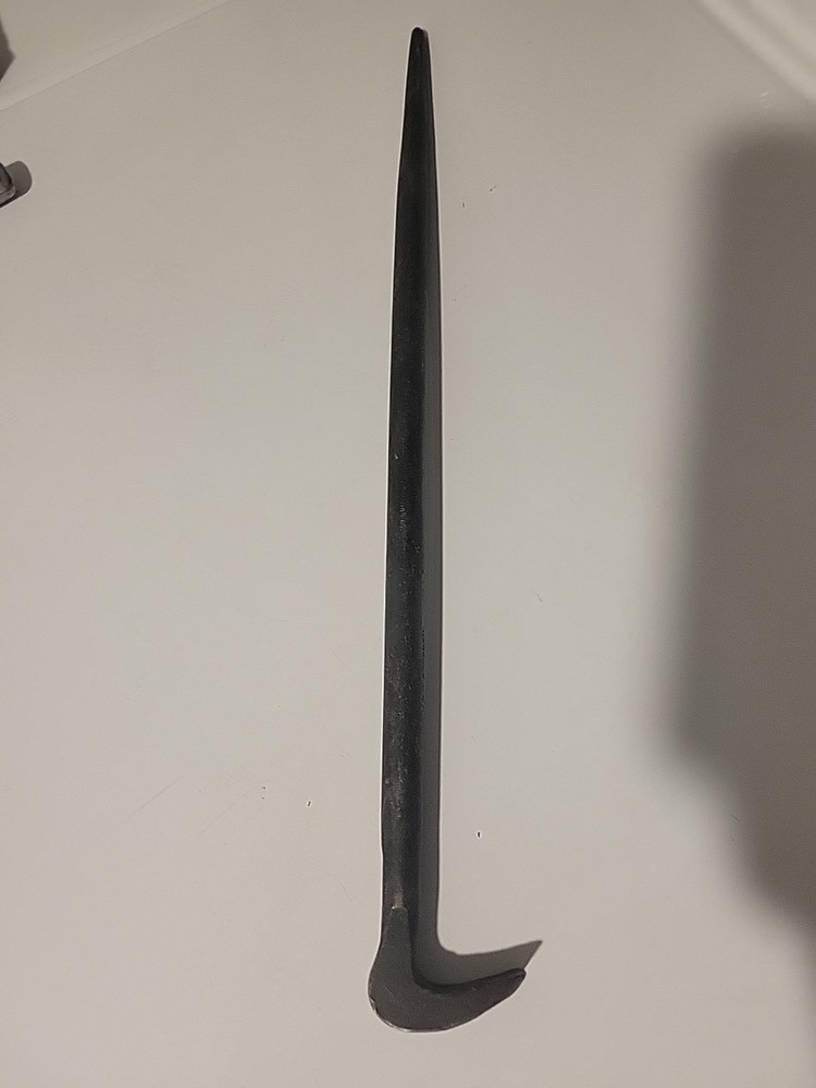 Harrold 15in Rolling Head Pry Bar