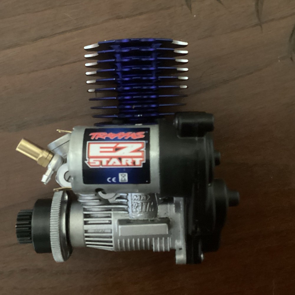 O.S. MAX 21TM Nitro 2-Stroke Engine 1:8 Traxxas EZ Start Pull Start