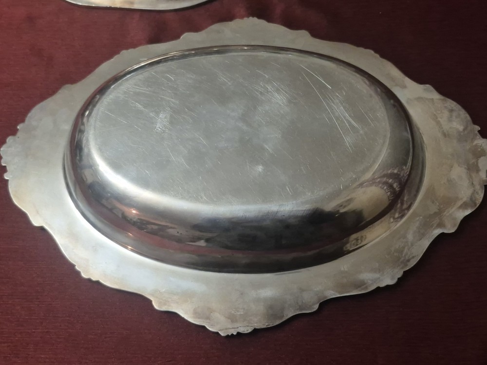 Baroque By Wallace Silver Plate Covered Vegetable Dish