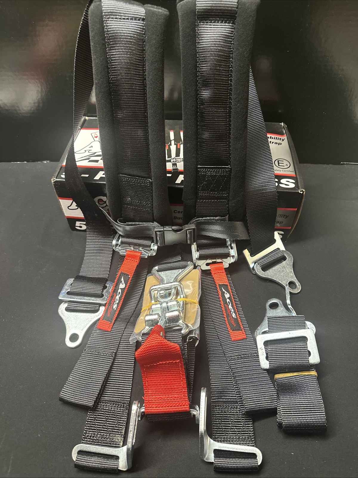 NEW Aces Racing 5 Point Harness With 2 Inch Padding E4 Certified BLACK