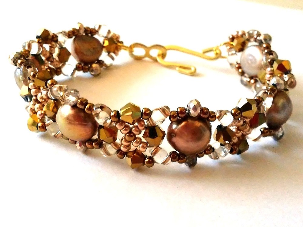 Handmade Golden Shadow Pearl Bracelet