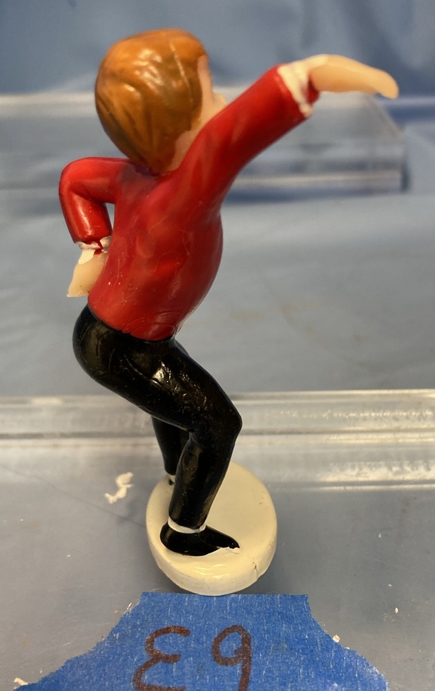 Wilton Teenage Guy Dancing Cake Topper E9