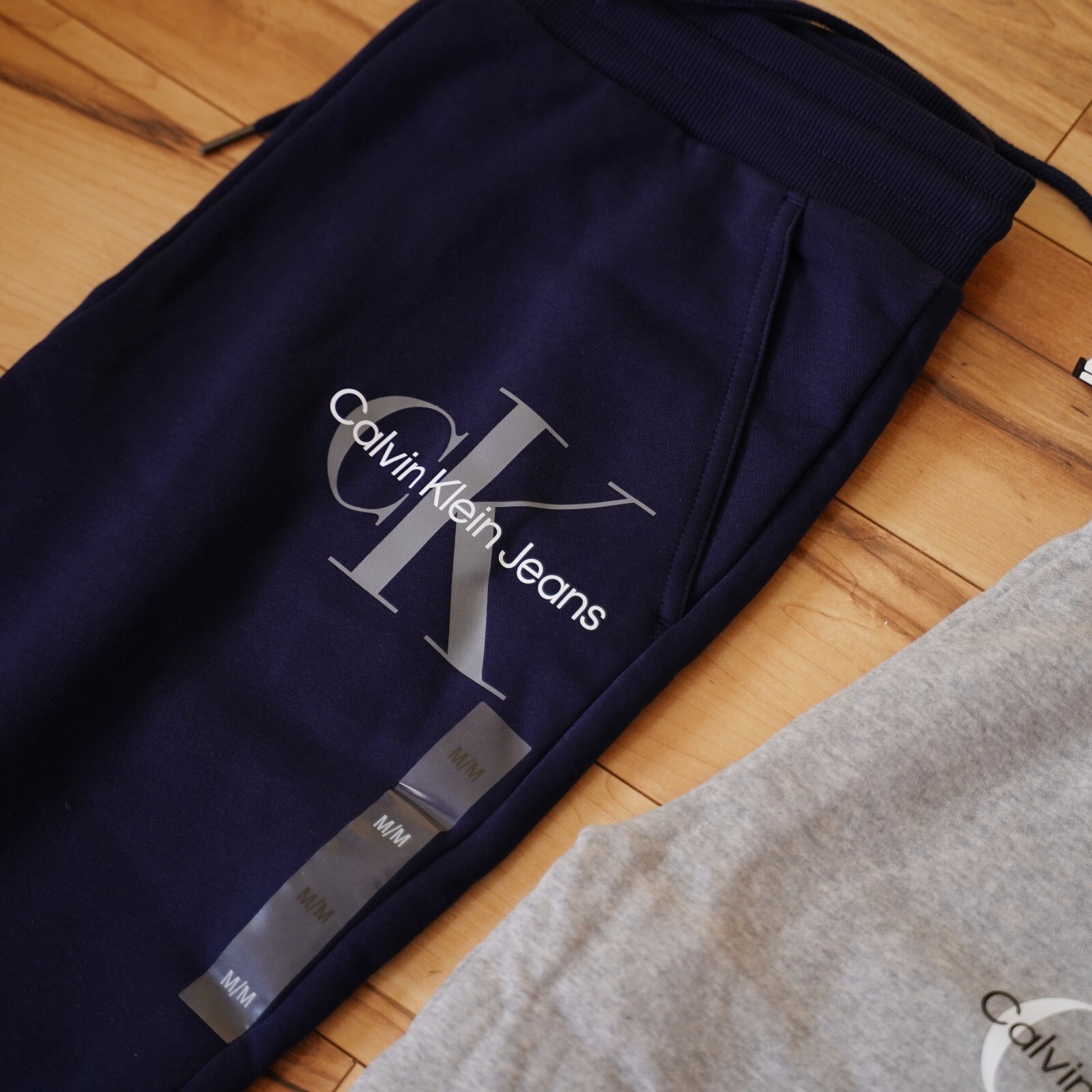 Calvin Klein Jeans Mens Blue/ Grey Monogram Logo Fleece Jogger Sweatpants