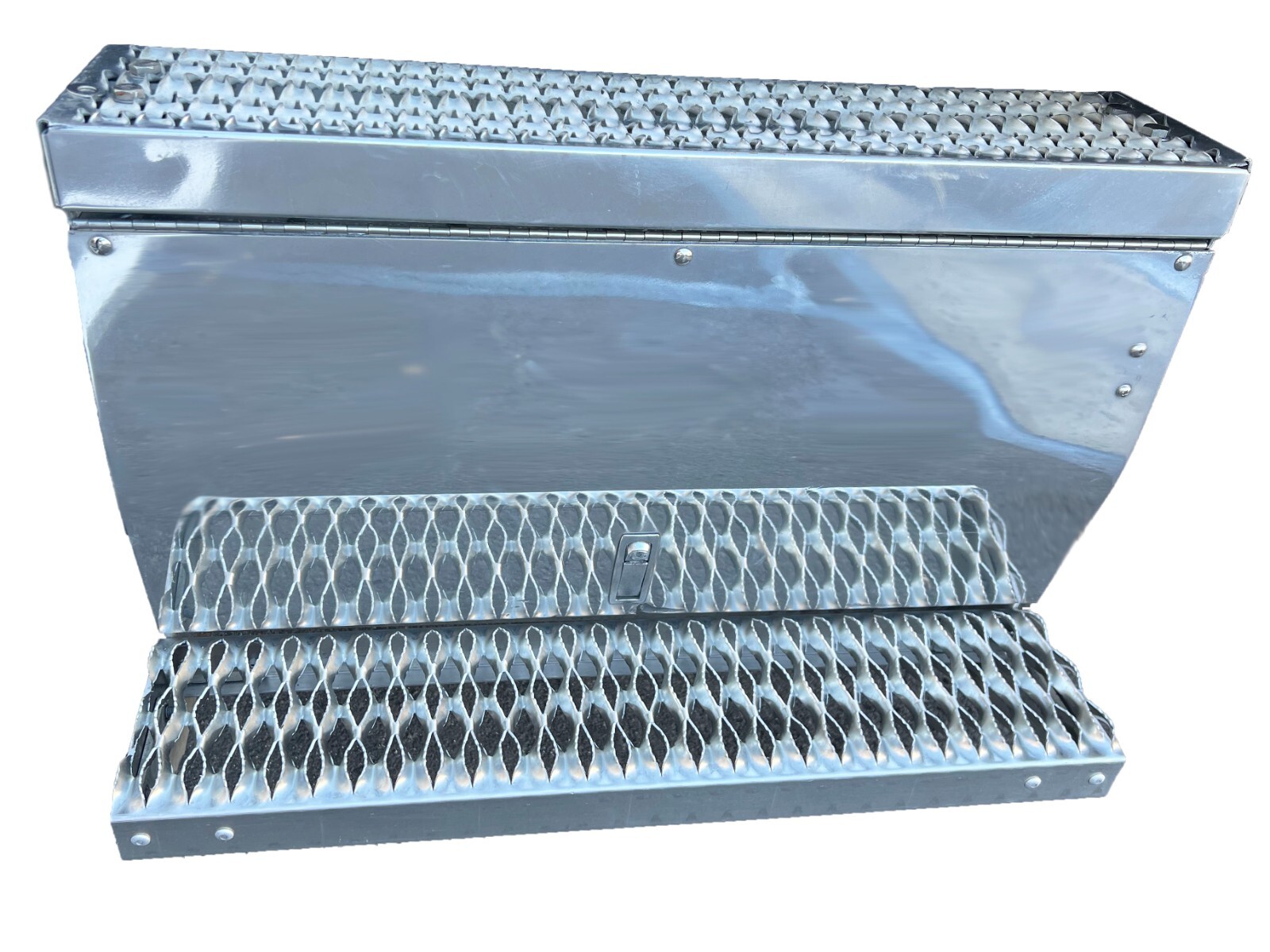 Peterbilt 567 579 386 Lower Battery Box Step