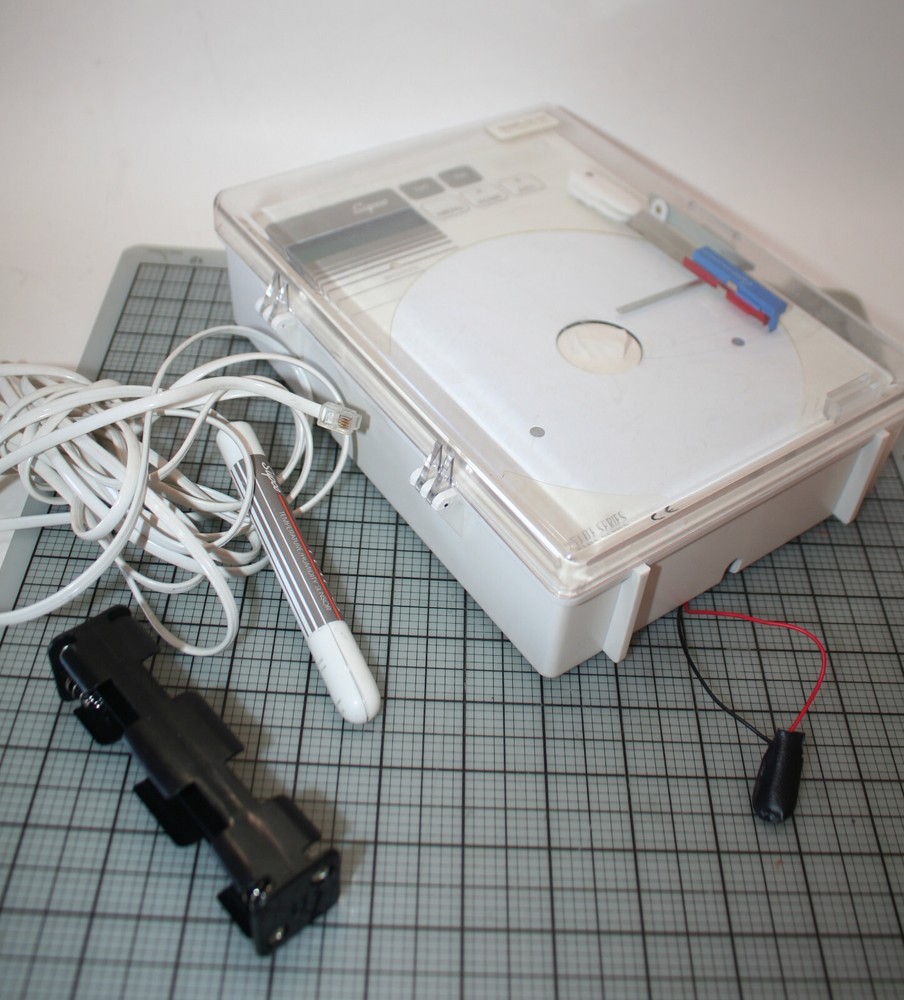 SUPCO MODEL CR-TH2 TEMPERATURE HUMIDITY RECORDER *