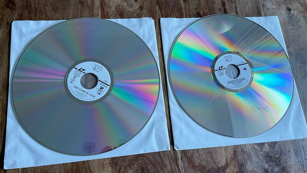 AIR FORCE ONE - HARRISON FORD MINT LASERDISC (TWO DISCS) / DELUXE WIDESCREEN