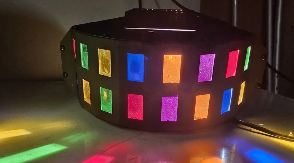 Mbt Model ME 2006 Moving Colored Light Show Strobe Adjustable Motion Control
