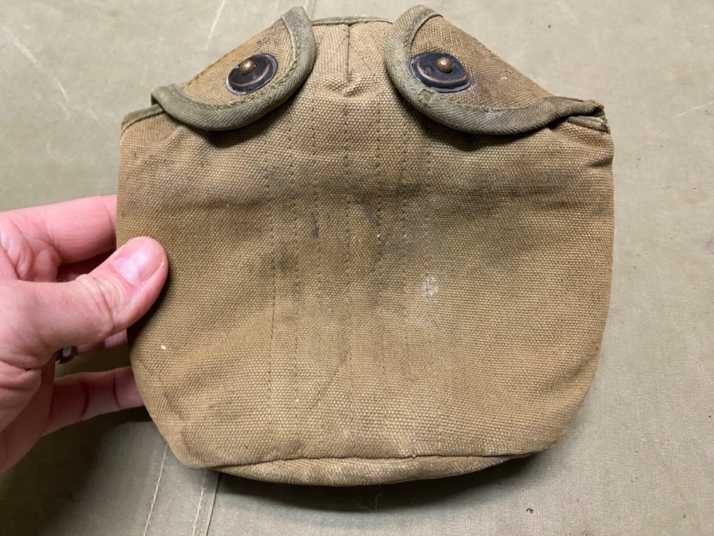 ORIGINAL WWII US ARMY M1942 CANTEEN CARRIER COVER