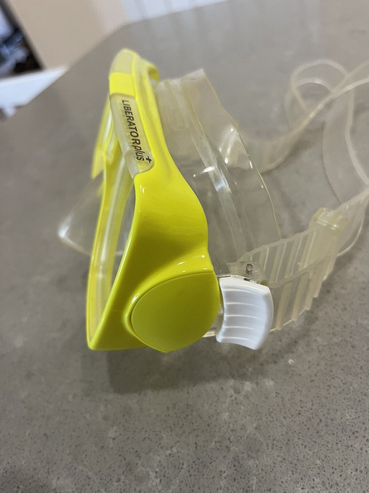 Tusa Liberator Plus Mask - Yellow