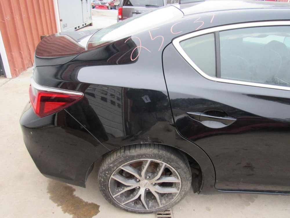 ILX 2019 Glove Box 1031943
