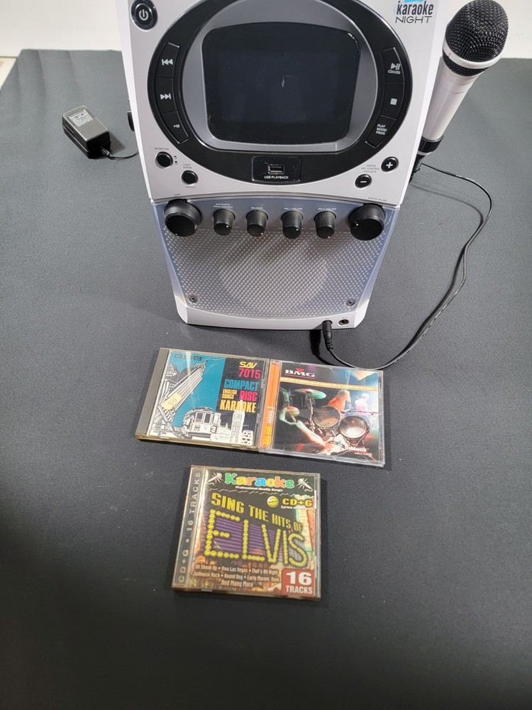 Karaoke Machine Night KN355 CD+G Karaoke System Complete Tested Working