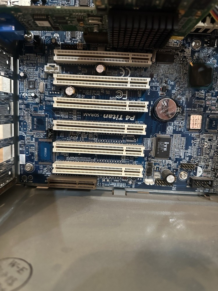 Vintage Custom Atx Retro Pc With Windows 98