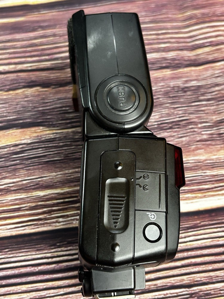 Nikon Speedlight Shoe Mount Flash SB-600 LOOK! Camera Flash