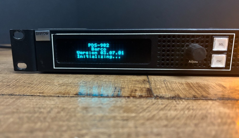 Barco PDS-902 SDI Digital Switcher unit with power cable
