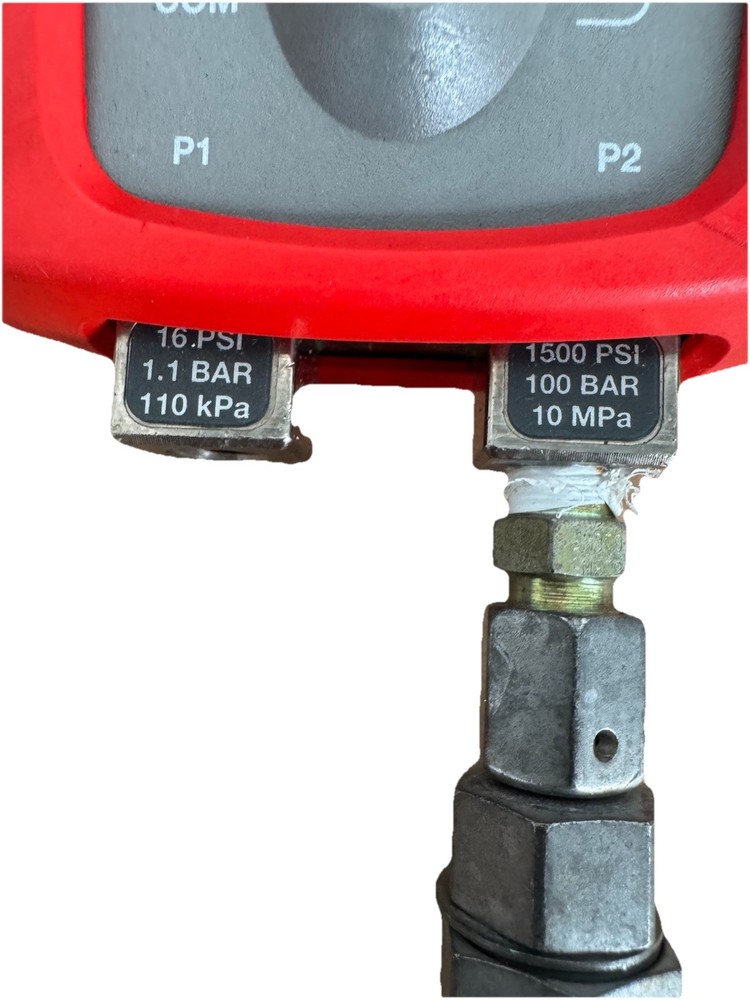 FLUKE 721Ex PRESSURE CALIBRATOR