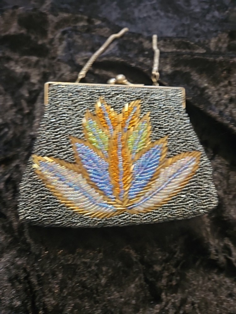 Boho Retro Vtg 1960s Seed Bead Small Evening Clutch Maple Leaf