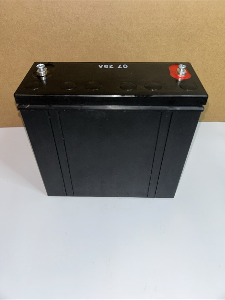 C&D TECHNOLOGIES DCS12-18UNC RIT Deep Cycle Battery, 12V, 18 AH, No Box