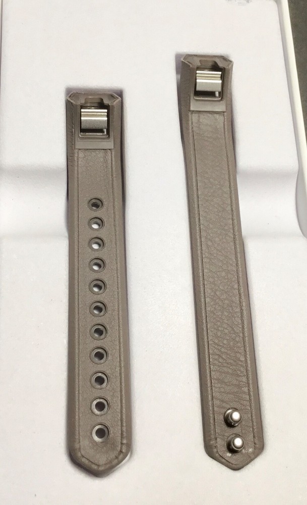 FITBIT OEM ALTA/ALTA HR GRAPHITE LEATHER REPLACEMENT BAND SIZE LARGE OPENED BOX