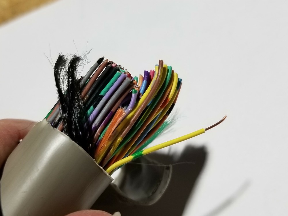 Belden Mohawk M56128 24/100P CAT3 Backbone Telecom Cable Plenum CMP Gray /10ft