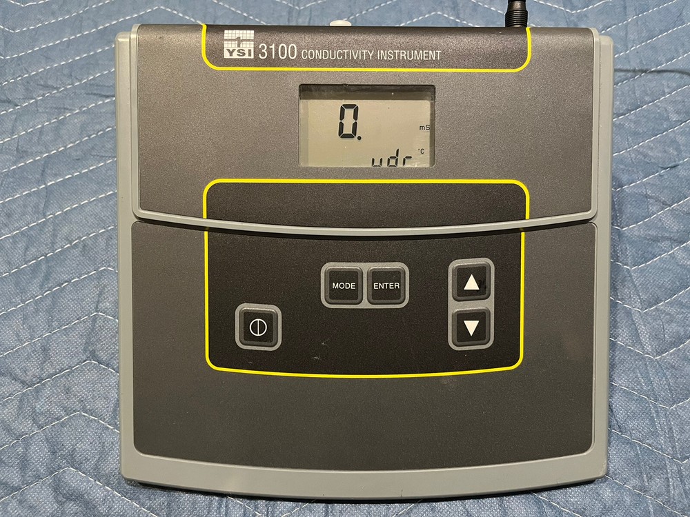 YSI 3100 Conductivity Instrument