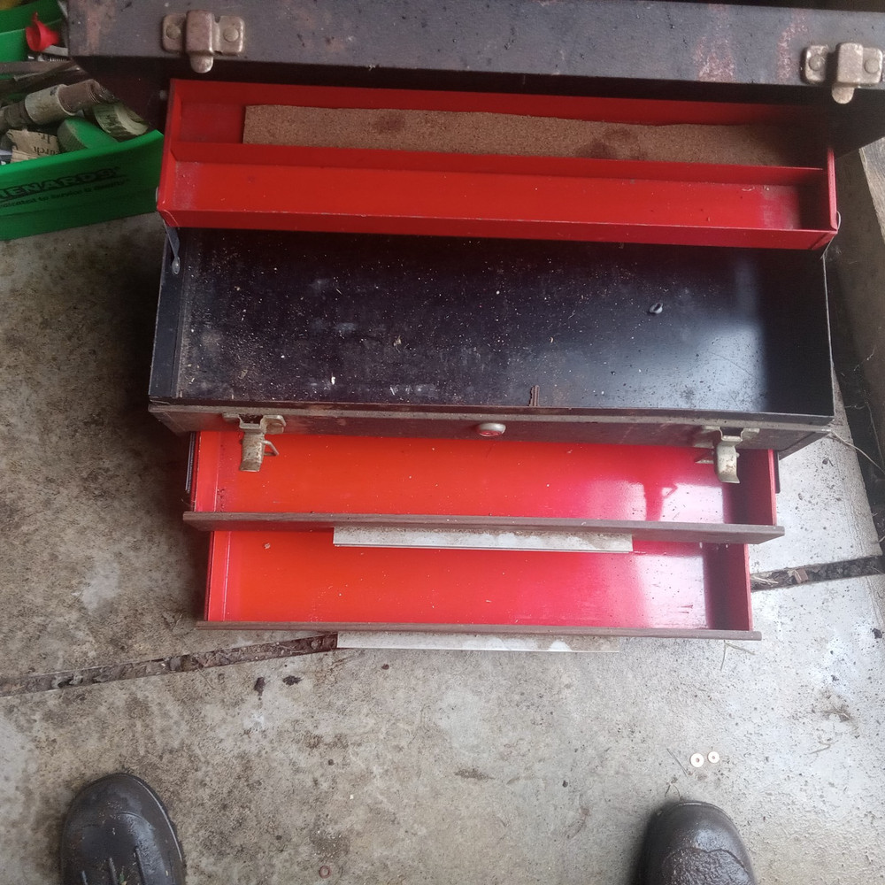 Craftsman Vintage Tool Box - with key