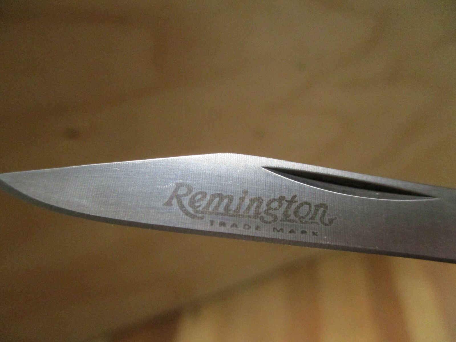 New In Box - Remington USA 870 Series Mini Pen Folding Pocket Knife - R19972