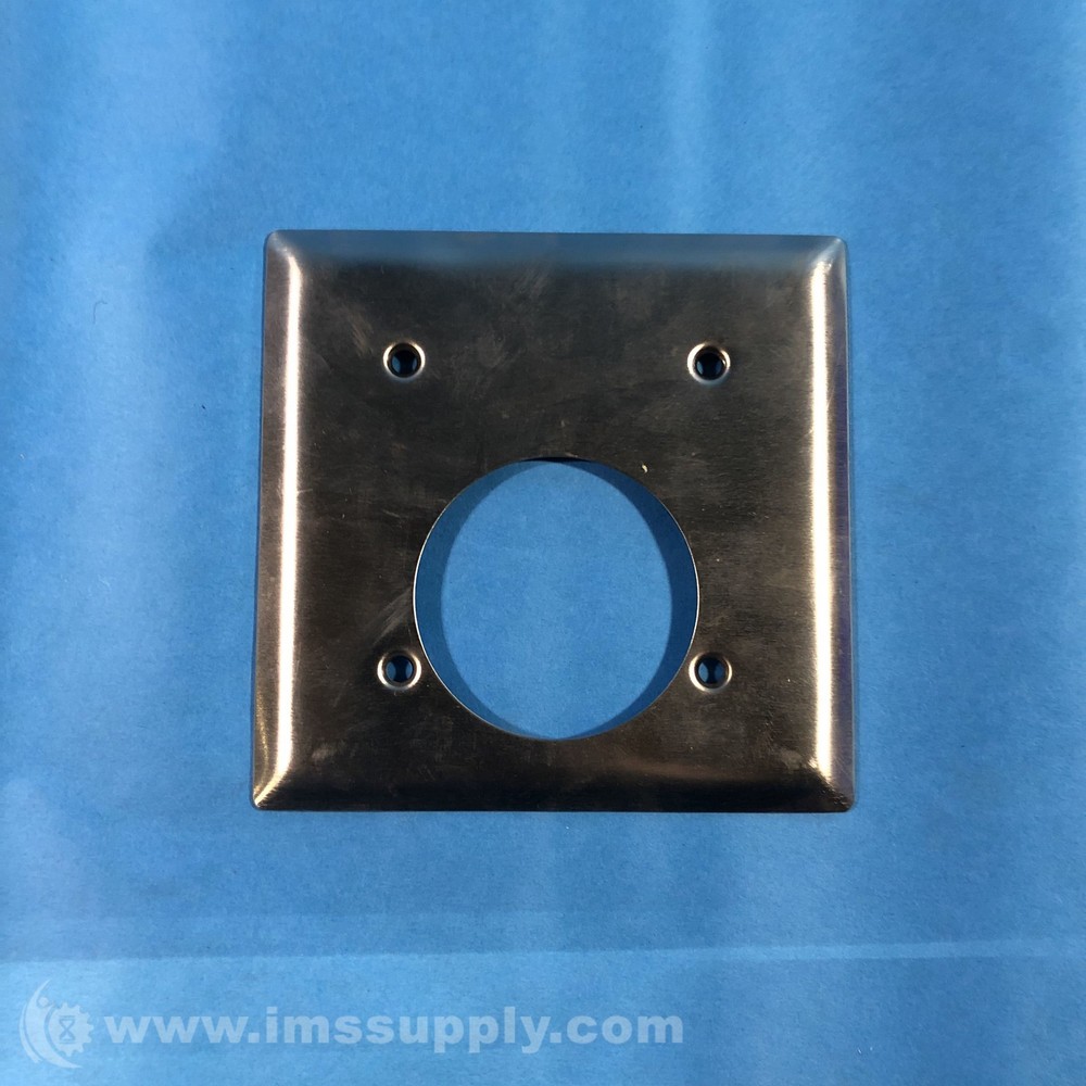 Pass & Seymour 302 Wall Plate FNIP