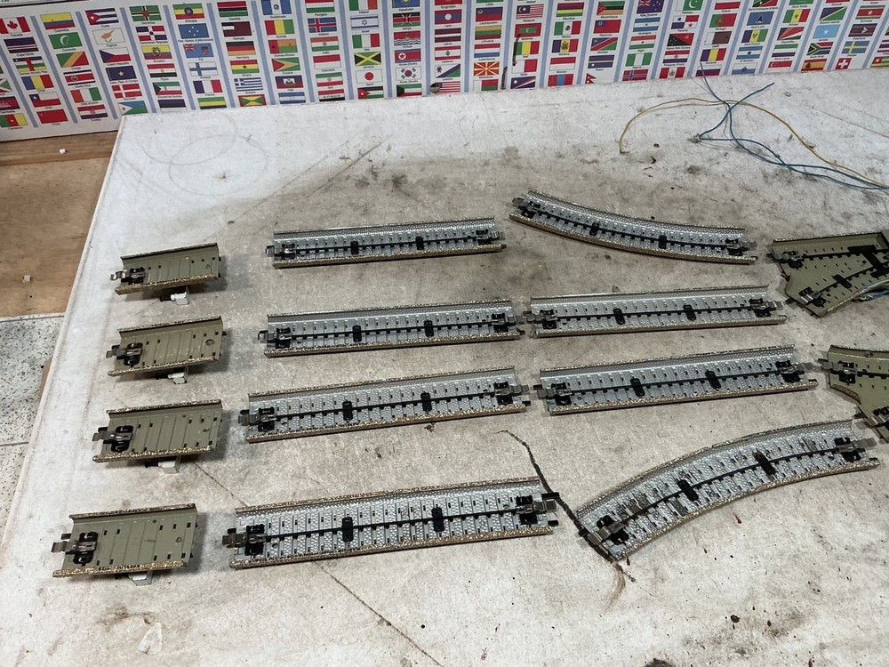 Marklin M Track - SET H0 scale End Station Loading Area