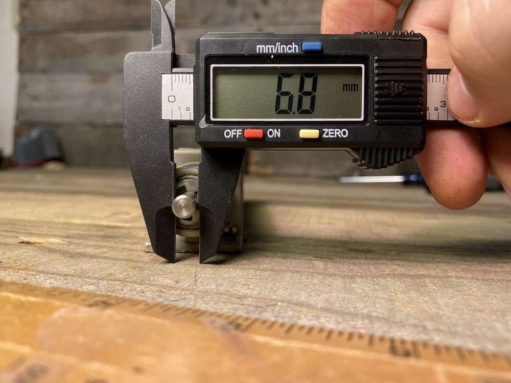 VEEDER-ROOT VISICOUNTER NAVY SURPLUS 1/4 Shaft