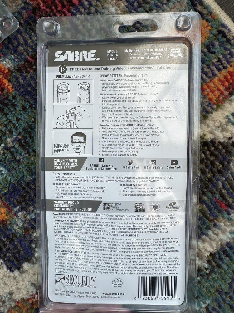 Sabre Pepper Spray with Quick Release Key Ring - Black