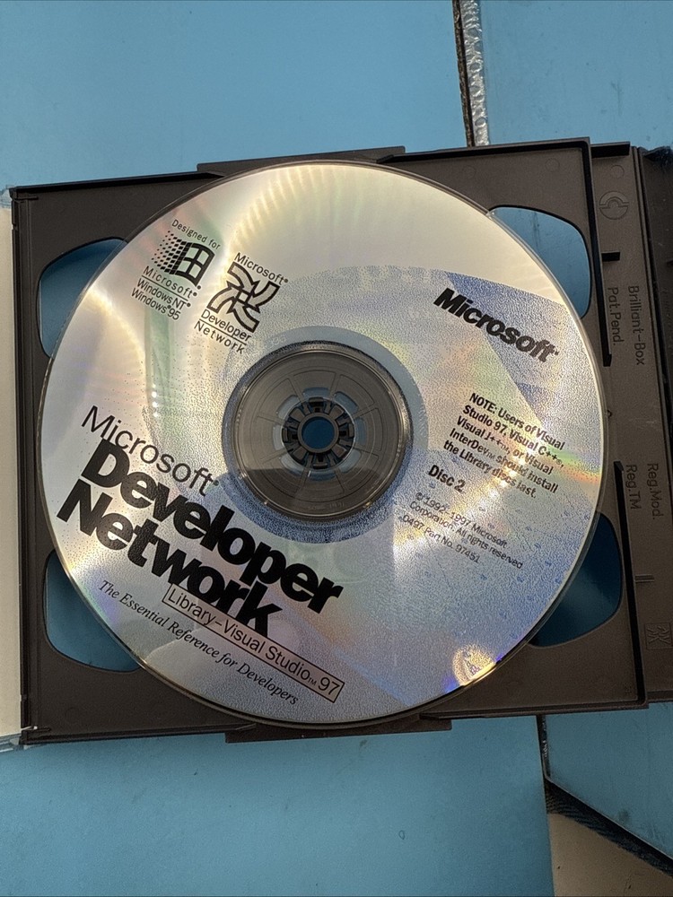 MICROSOFT Developer Network Library-Visual Studio 97 Special Edition CD