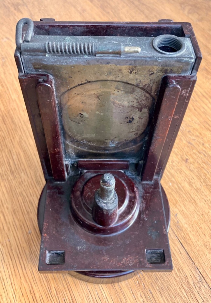 WW2 Wehrmacht Bakelite Carbide Lantern