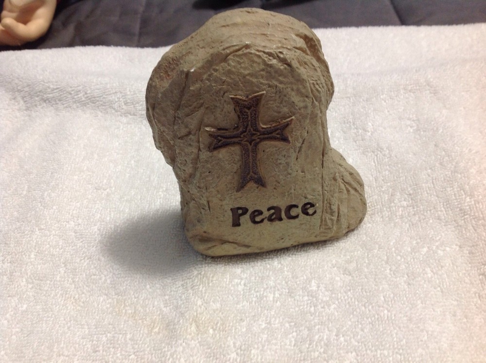 FAUX CROSS PEACE STONE