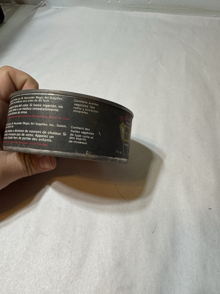 Alexander Magic Black 7 oz medium