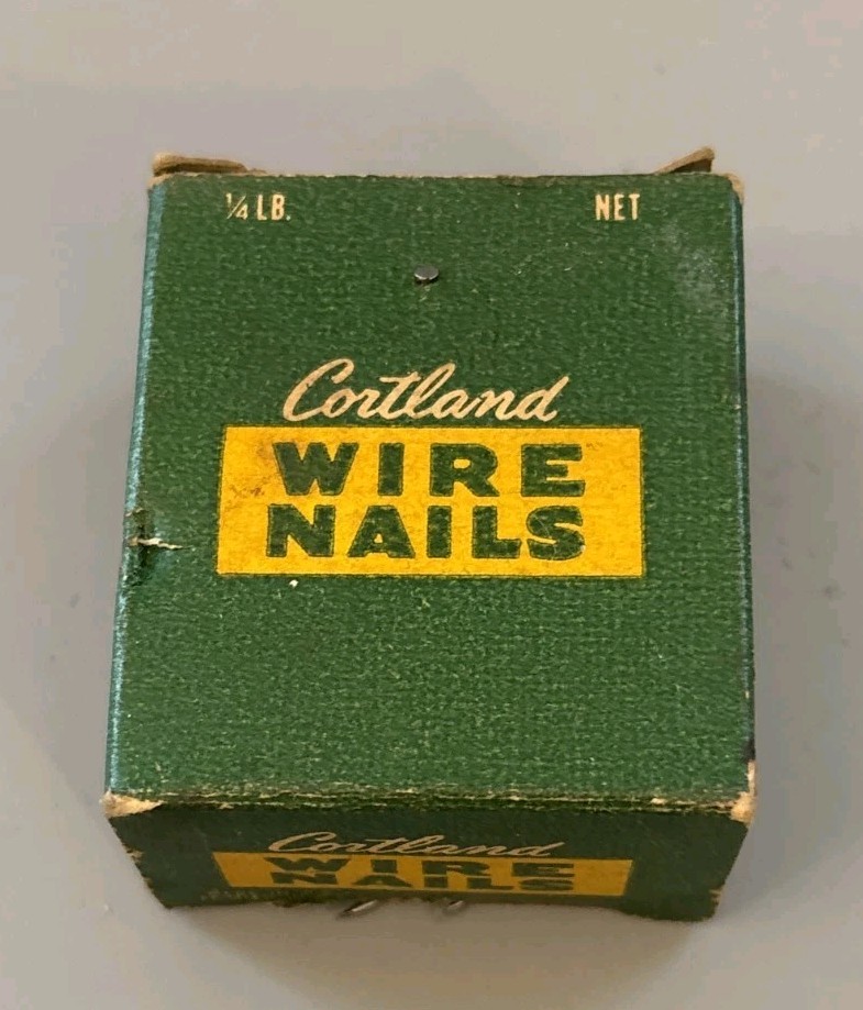 Vintage Cortland Wire Nails Box 1/4 lb No 20 5/8 in Wickwire Hardware Display
